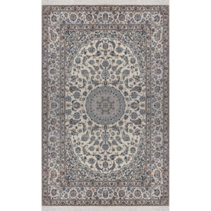 فرش دستباف نایین ۶لا کرم نقشه لچک و ترنج گل ابریشم – ۶ متری – کد ۱۰۸۷