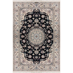 فرش دستباف نایین سرمه‌ای نقشه لچک و ترنج ۶ لا گل ابریشم – قالیچه (۱۲۵ × ۱۹۵ سانتی‌متر) – کد ۱۰۹۴