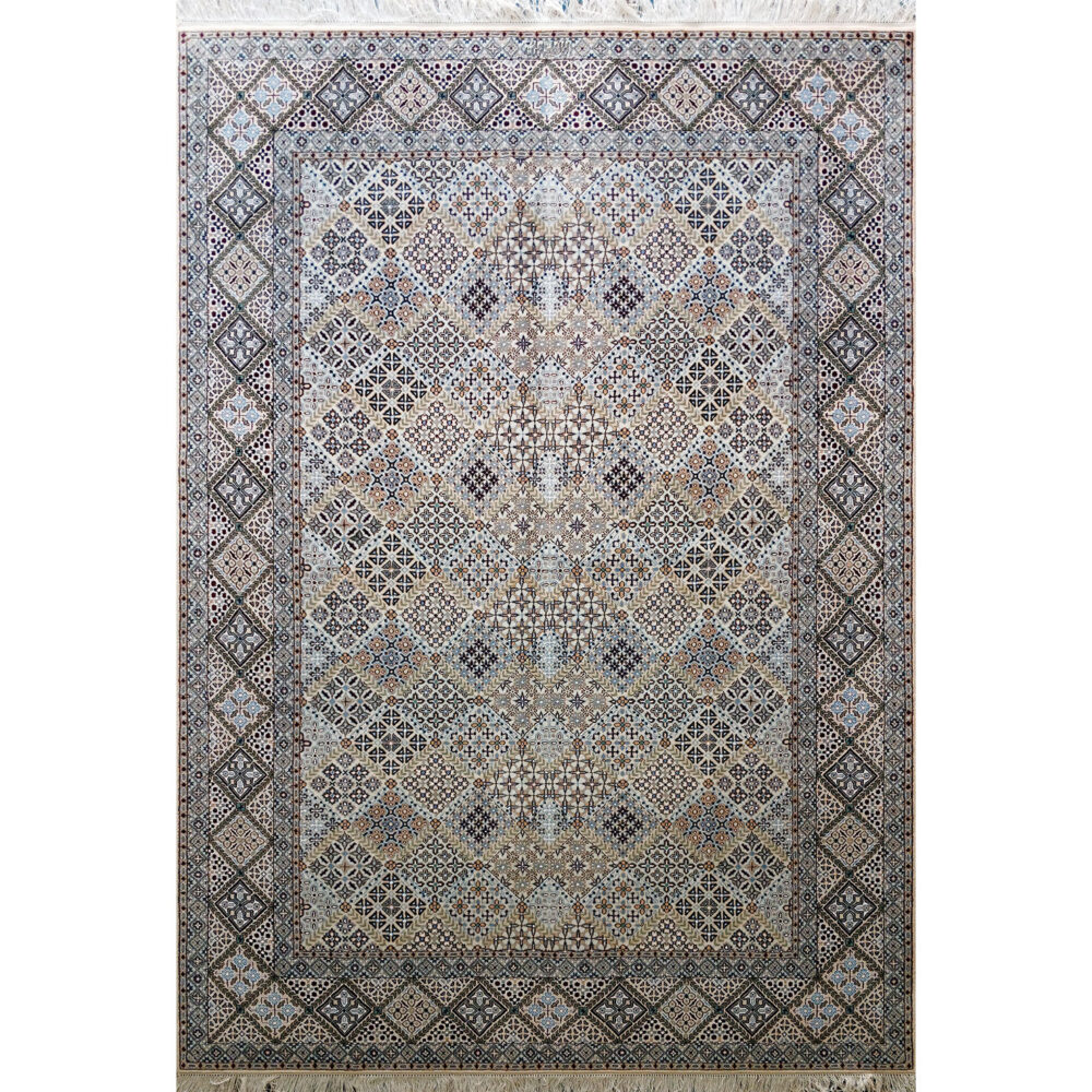 فرش نایین نقشه جوشقان دستباف کرم ۶ لا گل ابریشم – ۴ متری – کد ۱۰